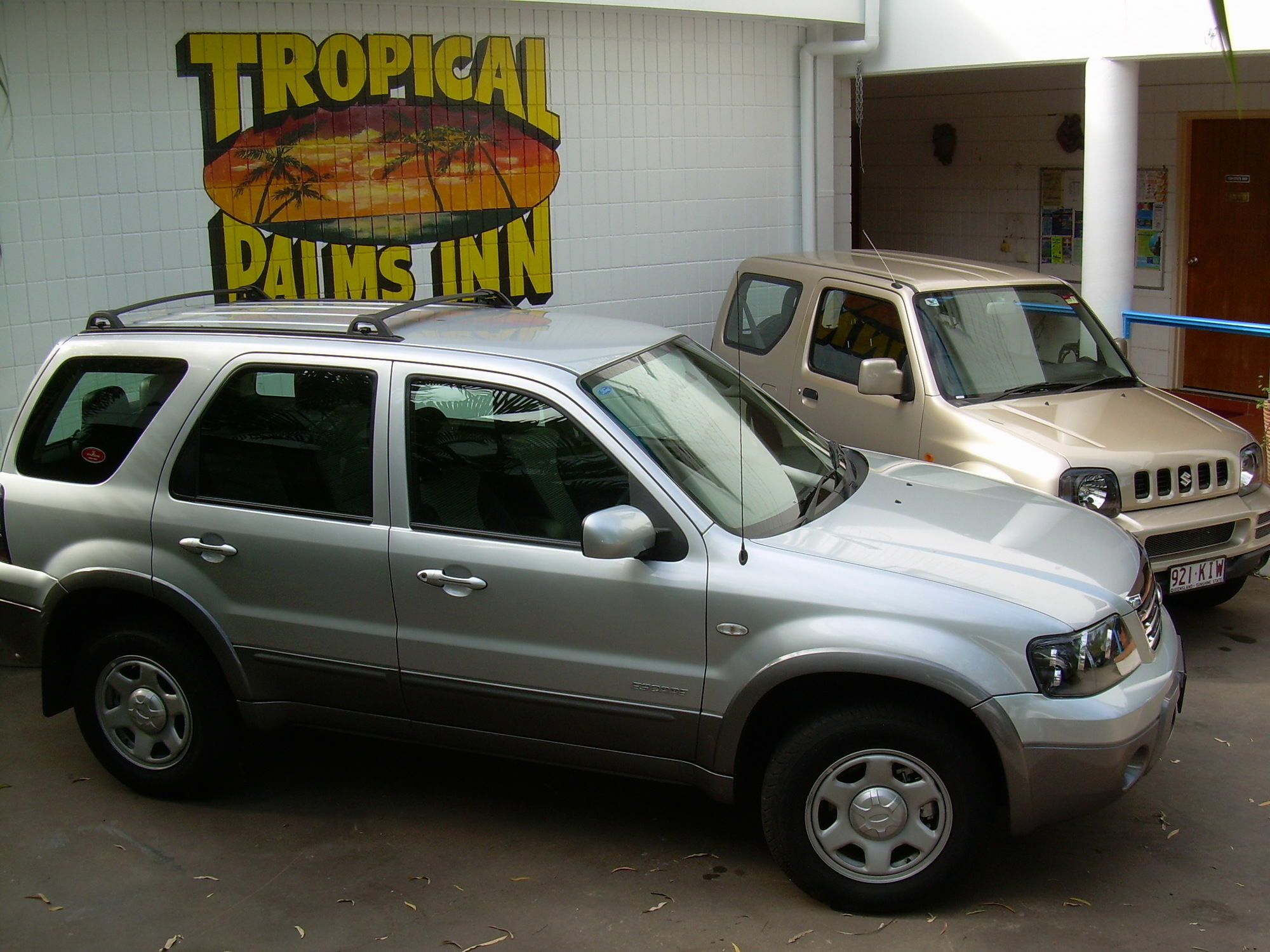 Tropical Palms Resort & 4Wd Hire Picnic Bay Exteriör bild